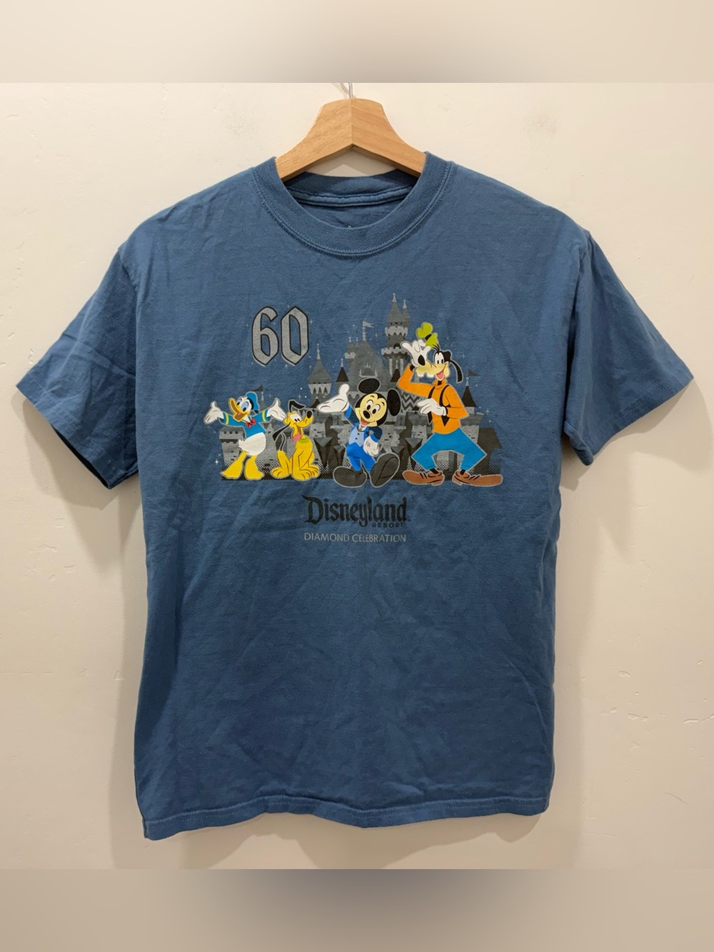 Disney Parks Disneyland Resort T-shirt 60th Diamond Celebration Sz Kids Large